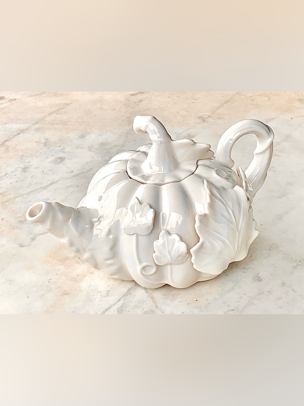 GRACE’S TEAWARE AUTUMN PUMPKIN TEA POT & LID WHITE BONE VINES 3D NEW PORCELAIN